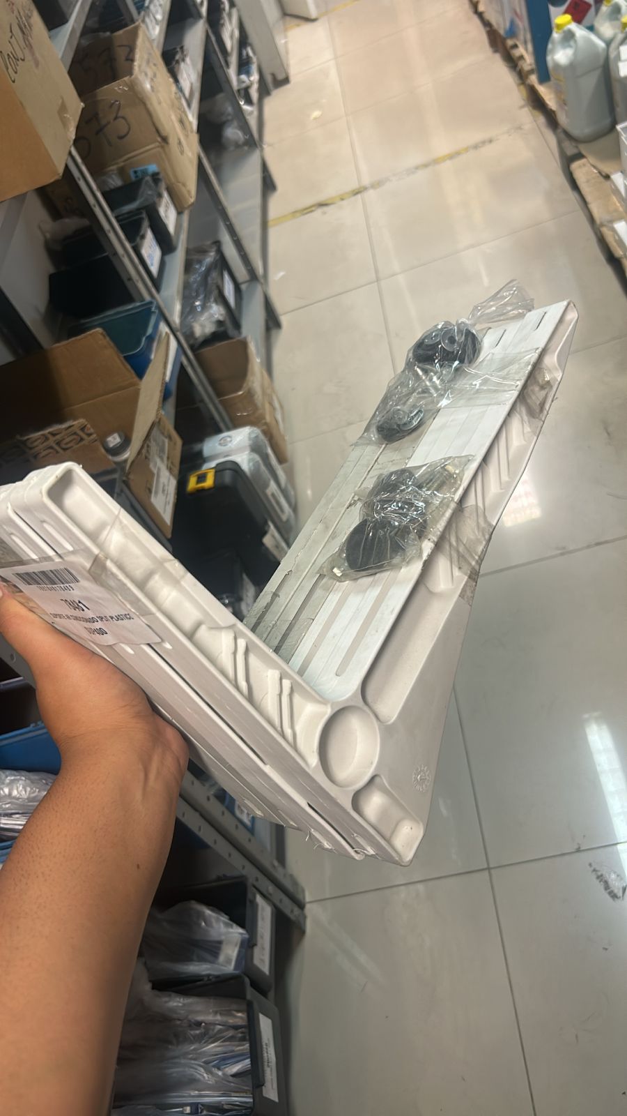 SUPORTE AR CONDICIONADO SPLIT PLASTICO 400 MM 2